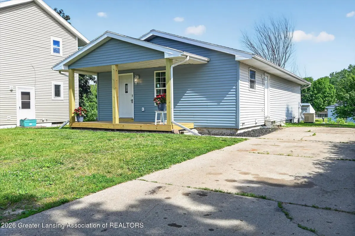 4240 Glenburne Boulevard, Lansing, MI 48911 - #1