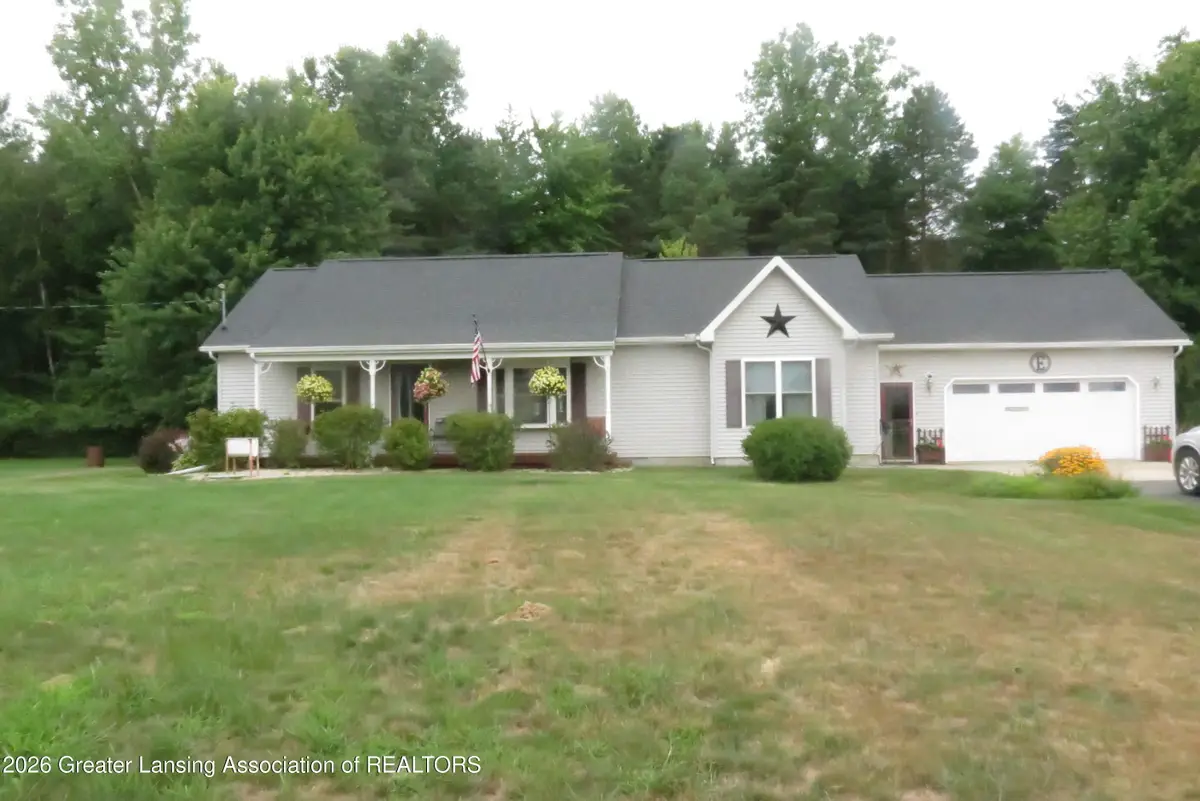 14785 W Brady Road, Chesaning, MI 48616 - #1