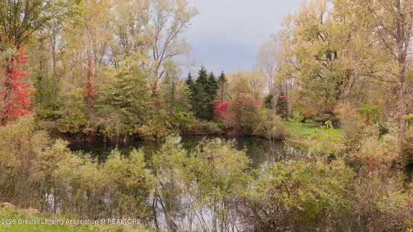 2635 S Stewart Road, Charlotte, MI 48813