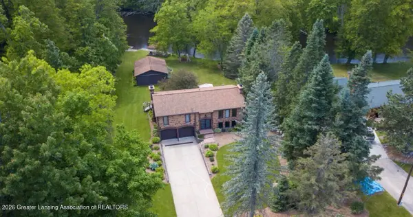 3874 Roland Drive, Eaton Rapids, MI 48827