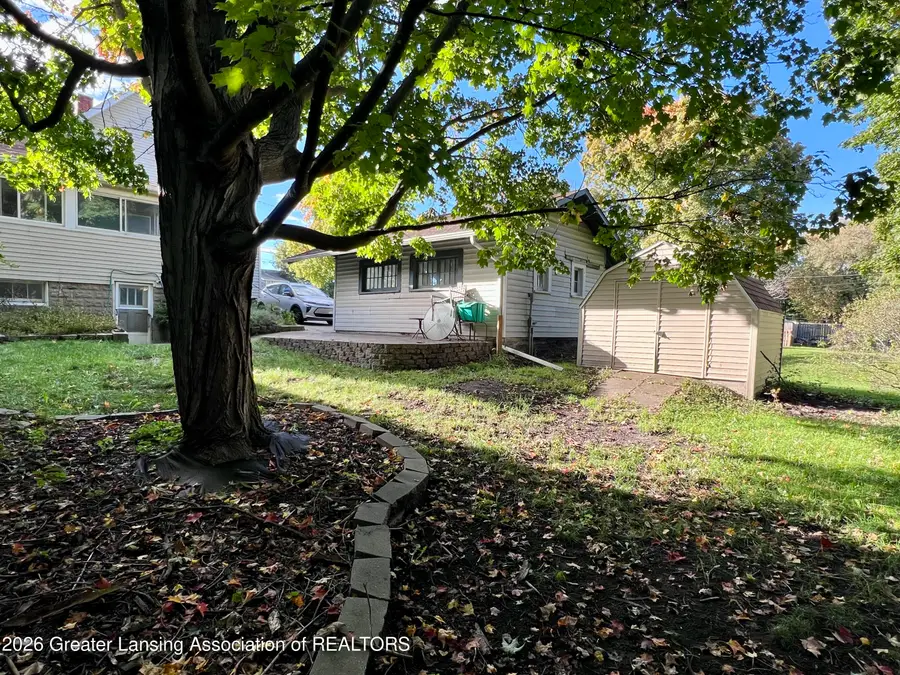 452 N Cochran Avenue, Charlotte, MI 48813 - #3