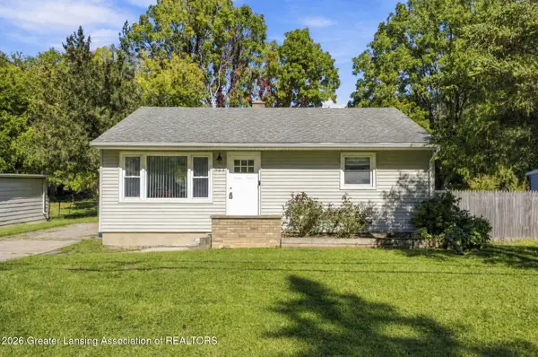 629 Louisa Street, Lansing, MI 48911