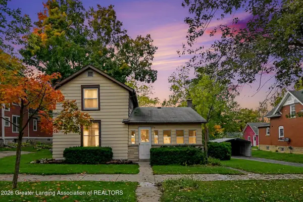 103 N Lansing Street, St. Johns, MI 48879