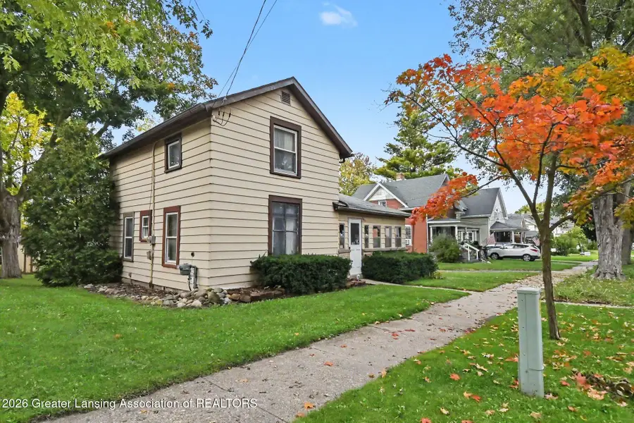 103 N Lansing Street, Saint Johns, MI 48879 - #2