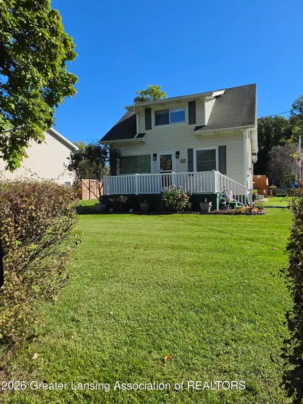 4631 Bristol Street, Lansing, MI 48910