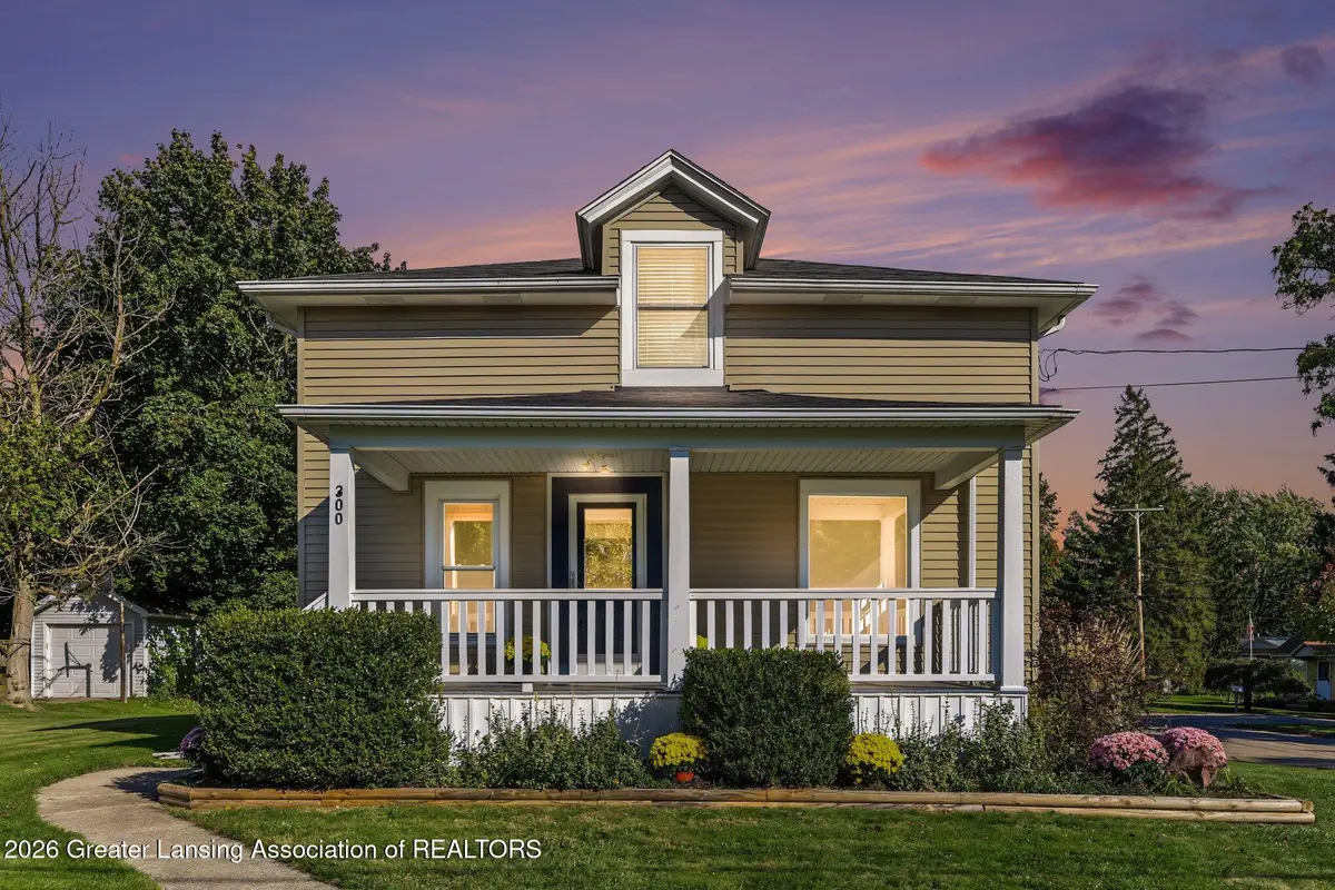 300 N Clinton Street, Grand Ledge, MI 48837 - #1
