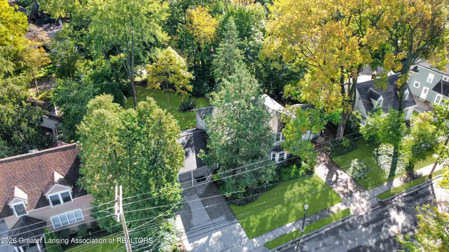 938 Sunset Lane, East Lansing, MI 48823 - #3