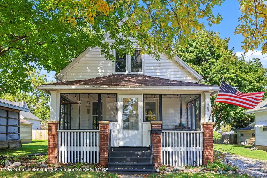 505 E Cass Street, Saint Johns, MI 48879 - #3