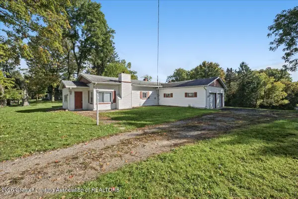6901 Kingdon Avenue, Holt, MI 48842