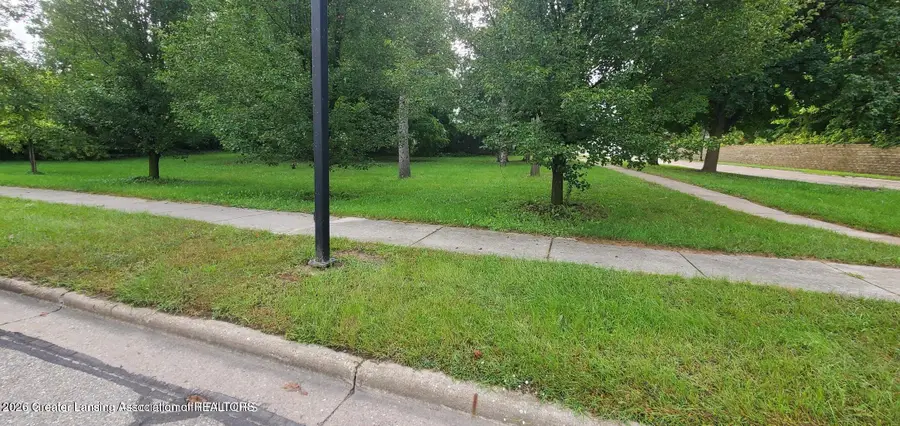 507 E Grand River Avenue, Portland, MI 48875 - #3