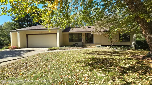 5659 Ventura Place, Haslett, MI 48840