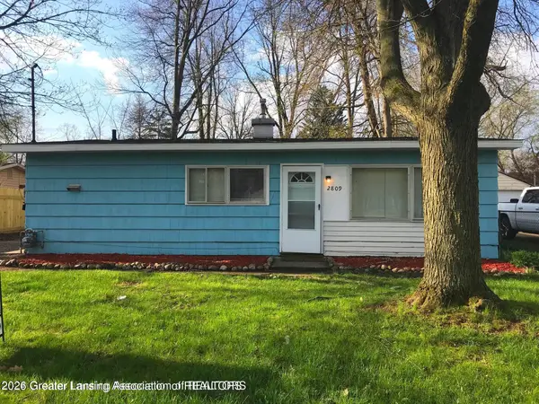 2809 Fielding Drive, Lansing, MI 48911