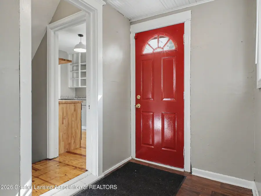 712 Leslie Street, Lansing, MI 48912 - #3