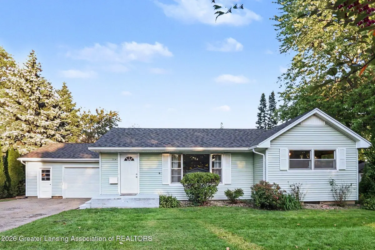 204 N Traver Street, Saint Johns, MI 48879 - #1