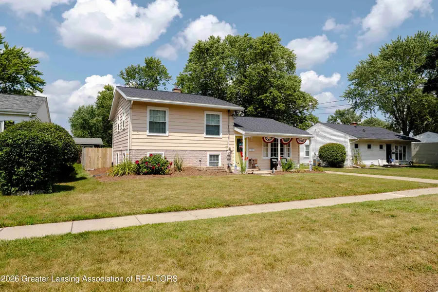 209 Pearl Street, Grand Ledge, MI 48837 - #3