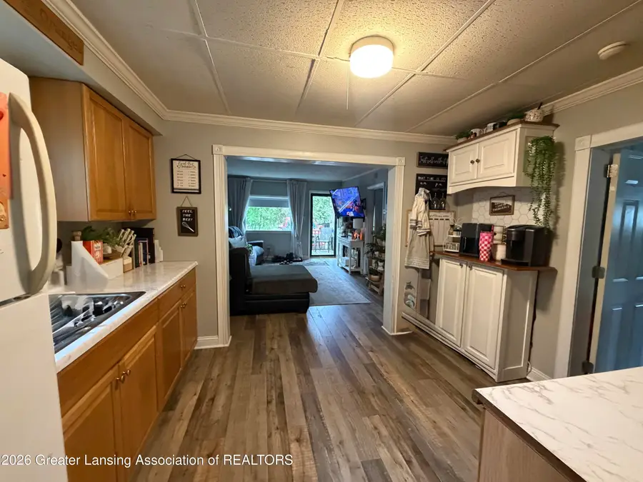 572 Beck Avenue, Owosso, MI 48867 - #3