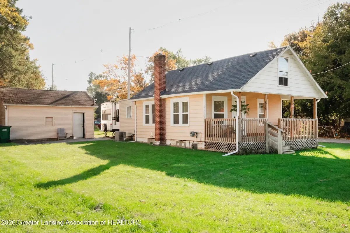 525 W Fairfield Avenue, Lansing, MI 48906 - #1