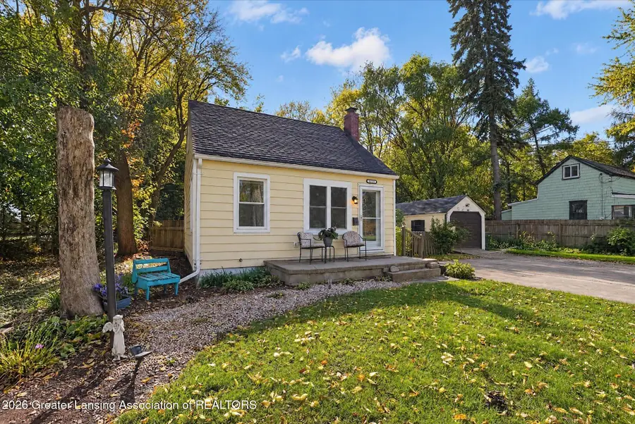 1213 Muskegon Avenue, Lansing, MI 48915 - #2