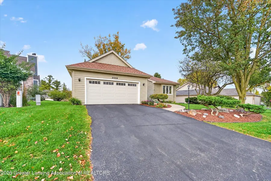 2558 Koala Drive, East Lansing, MI 48823 - #3