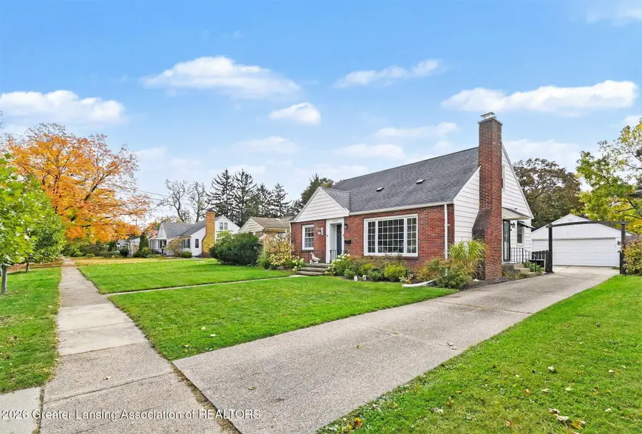 2624 Lasalle Gardens, Lansing, MI 48912 - #2