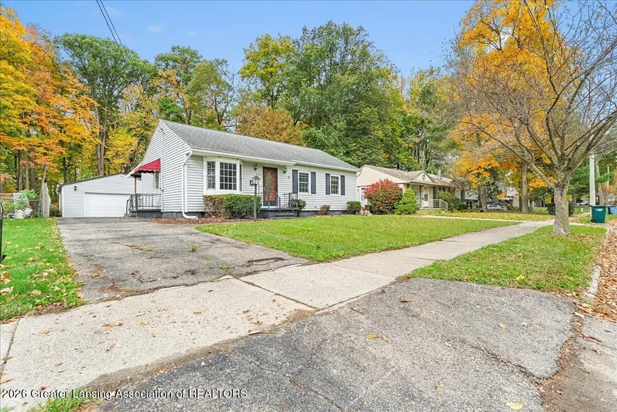 3034 Sunderland Road, Lansing, MI 48911 - #2
