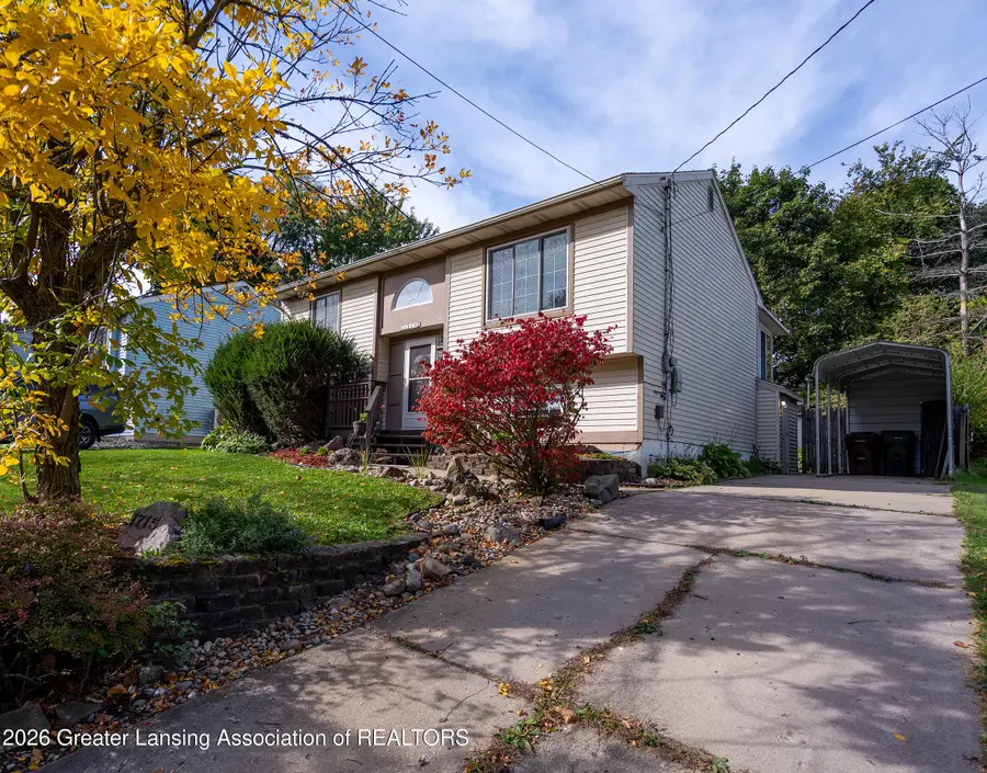 1715 Ohio Avenue, Lansing, MI 48906 - #3