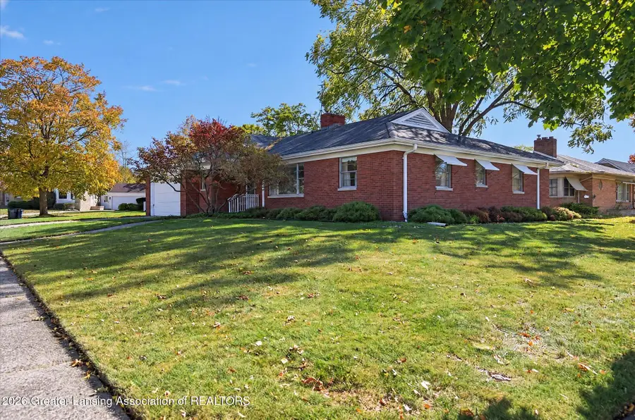 1735 Abington Place, Lansing, MI 48910 - #2