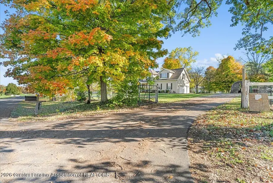 5481 Oak Hills Drive, Eaton Rapids, MI 48827 - #3