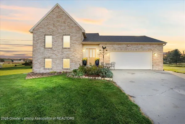 11925 S Francis Road, DeWitt, MI 48820