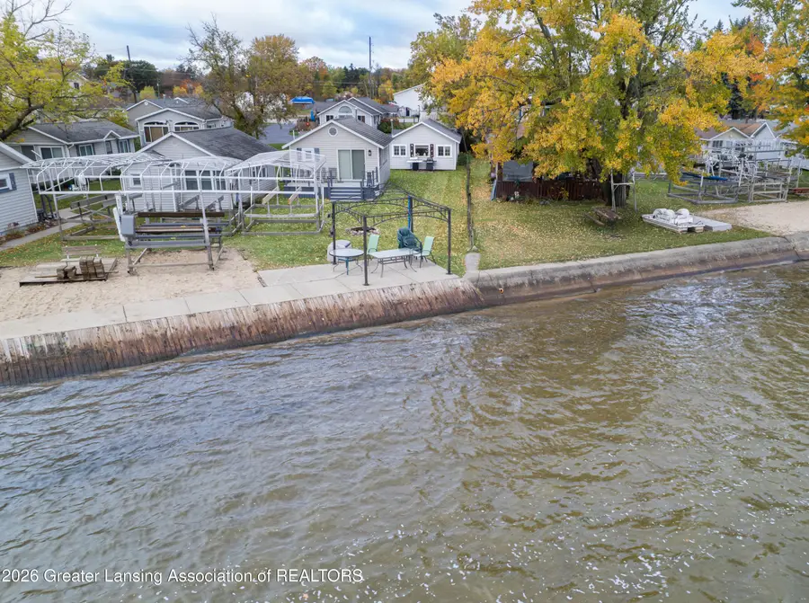 6366 W Houghton Lake Drive #1, Houghton Lake, MI 48629 - #3