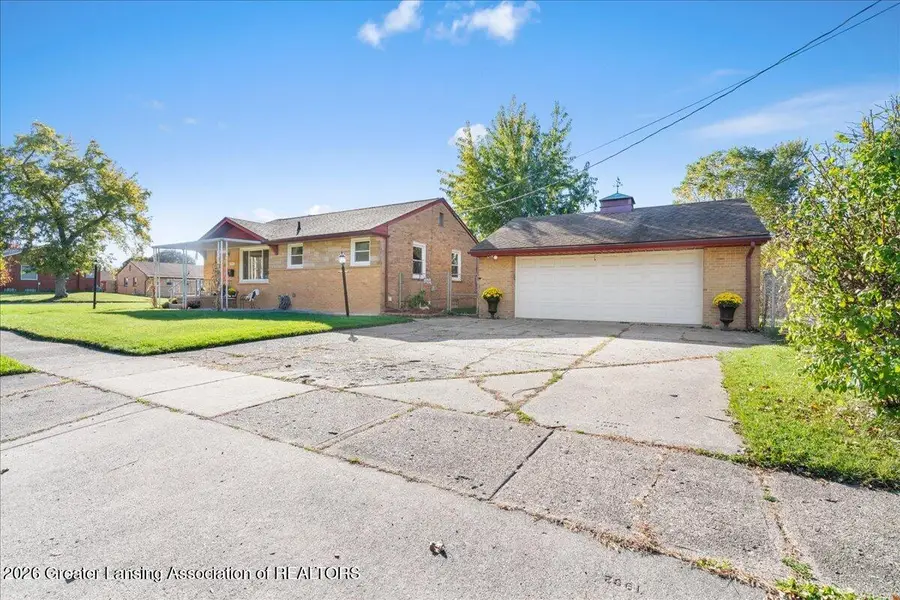 1121 Morris Avenue, Lansing, MI 48917 - #3