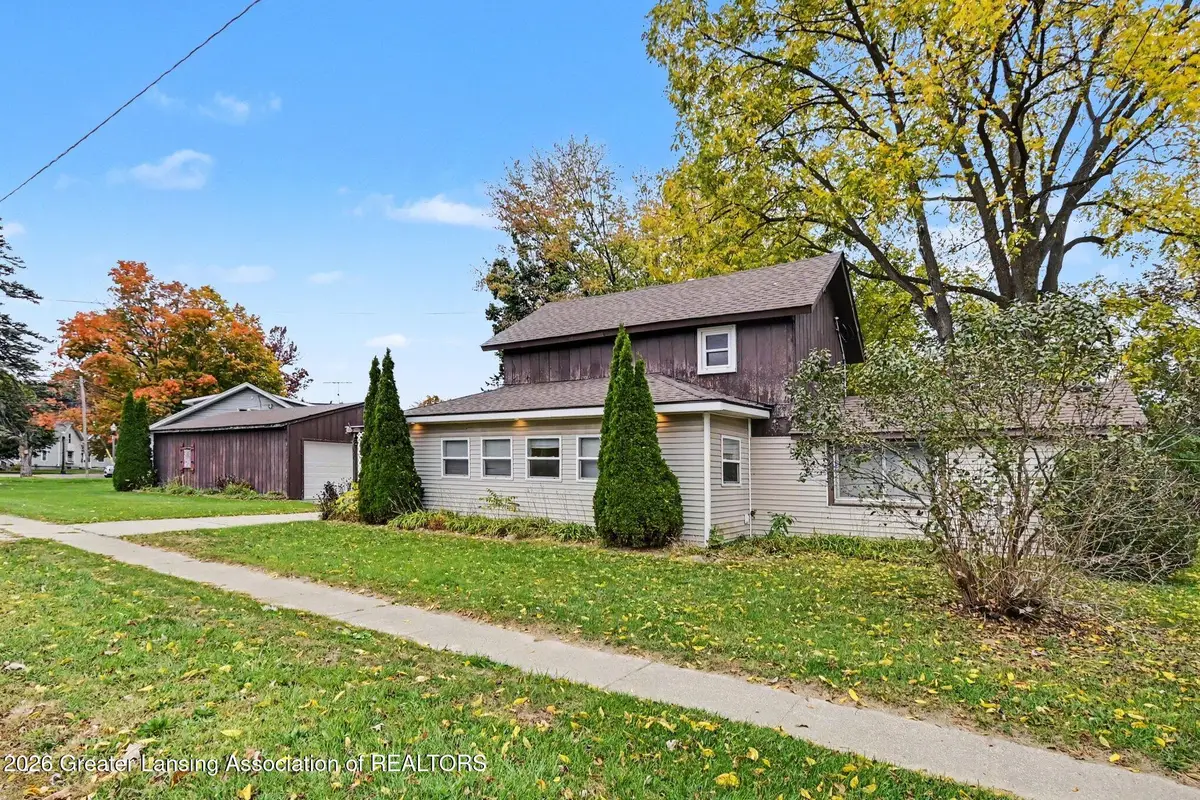 2011 NE Delhi Street, Holt, MI 48842 - #1