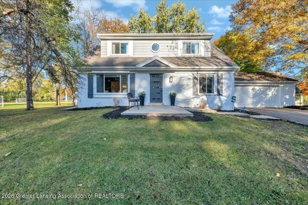 1942 Tamarisk Drive, East Lansing, MI 48823