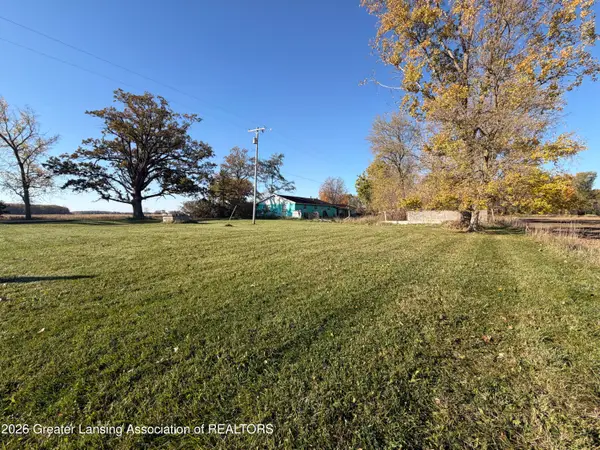 2520 W Harrison, Alma, MI 48801