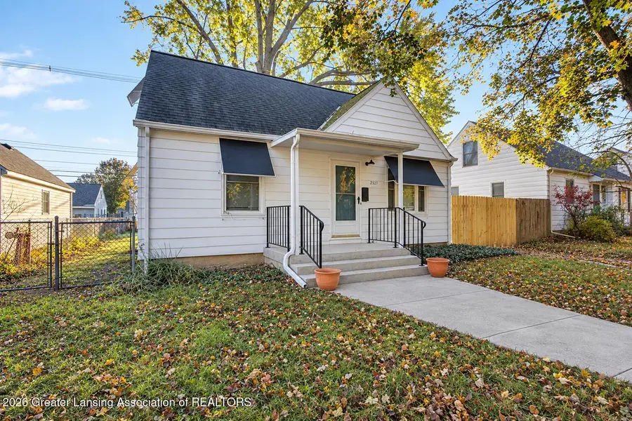 2321 Devonshire Avenue, Lansing, MI 48910 - #2