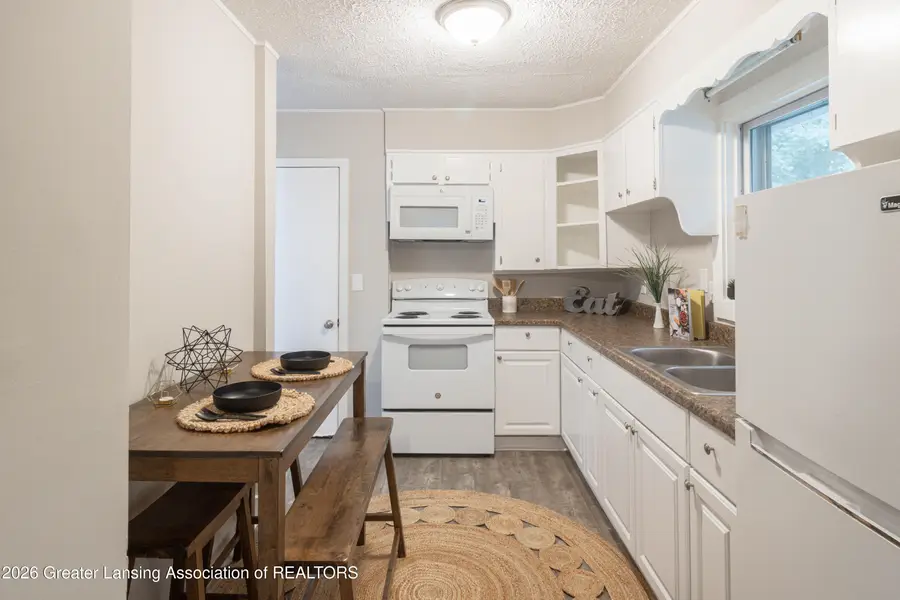 1045 Mccullough Street, Lansing, MI 48912 - #2
