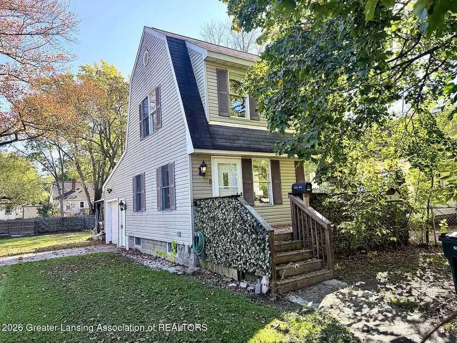 1142 N Jenison Avenue, Lansing, MI 48915 - #2