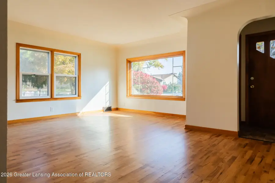 1123 Robins Road, Lansing, MI 48917 - #3