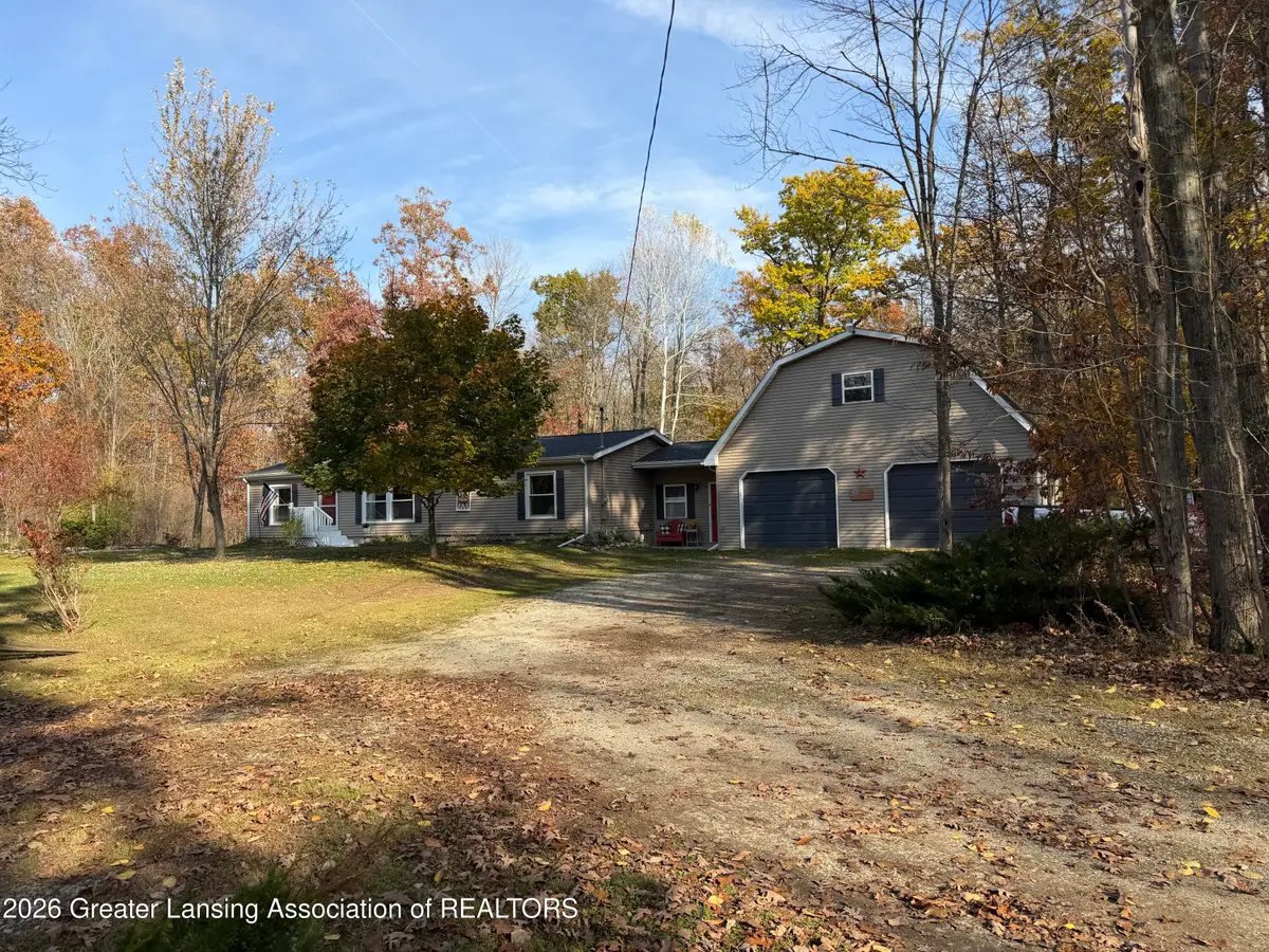 13303 S Brennan Road, Chesaning, MI 48616 - #1