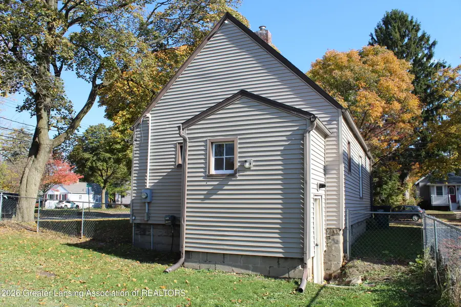 1545 Ohio Avenue, Lansing, MI 48906 - #2