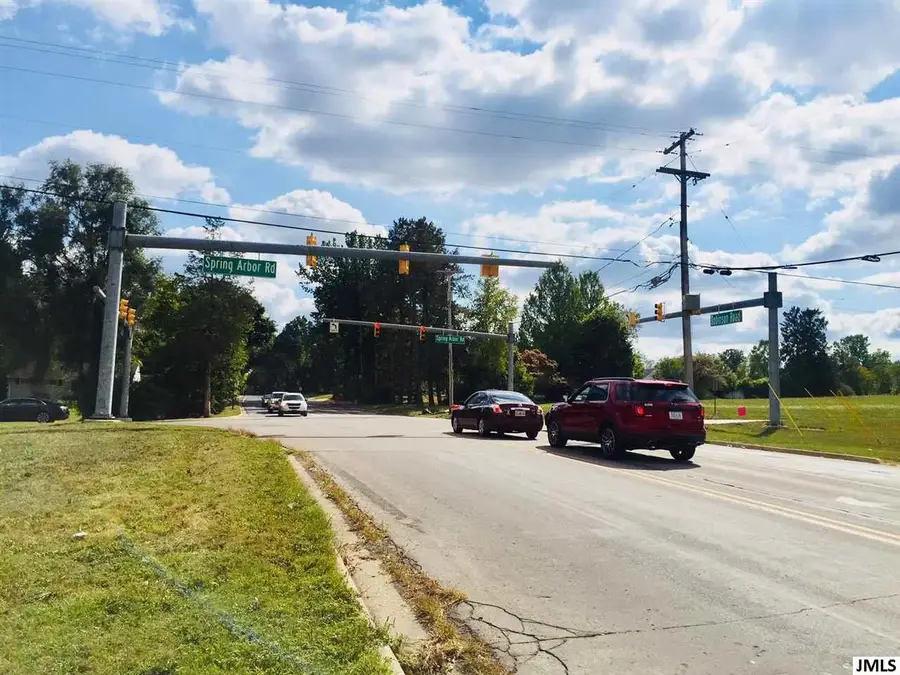 3400 Spring Arbor Rd #3400 (BLOCK), Jackson, MI 49203 - Image #3