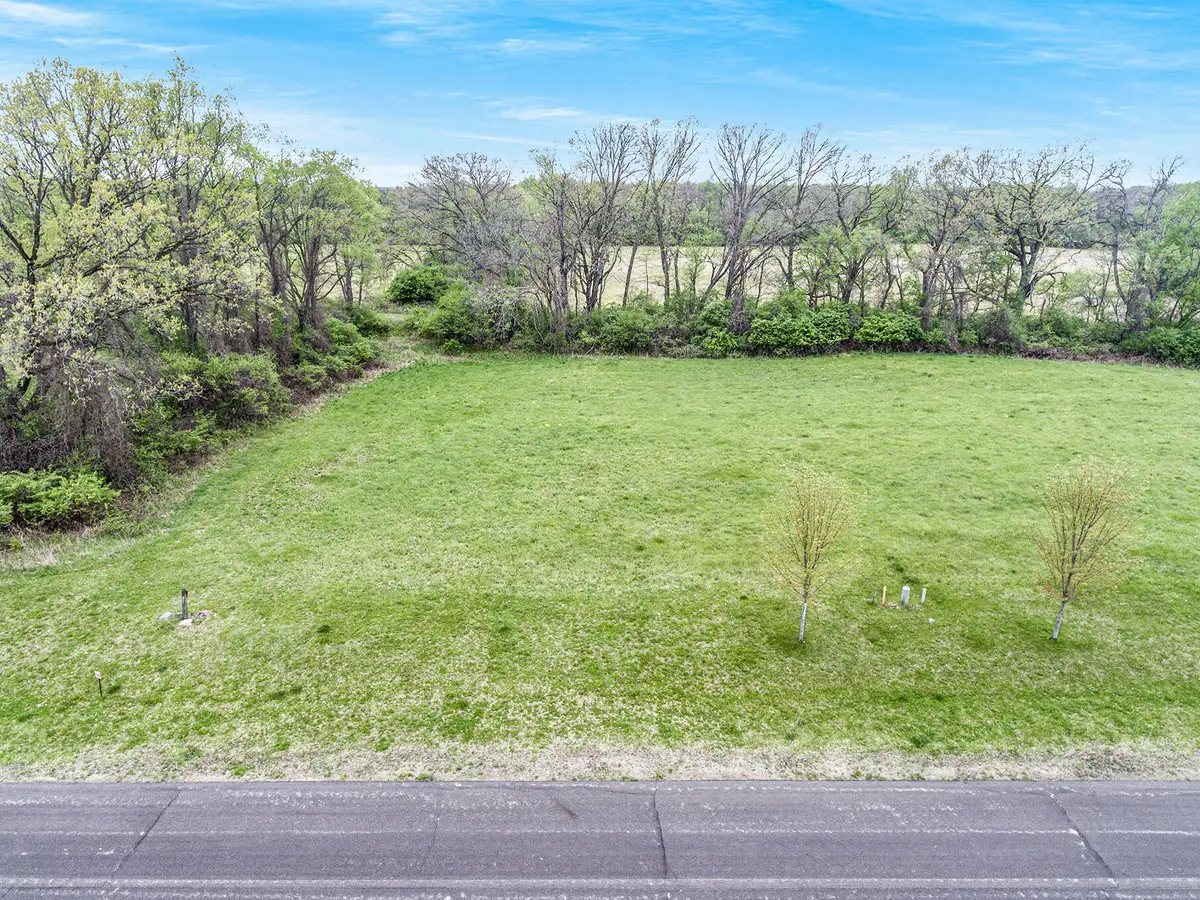 4700 Nantucket Dr. #Unit 14, Jackson, MI 49201 - Image #1