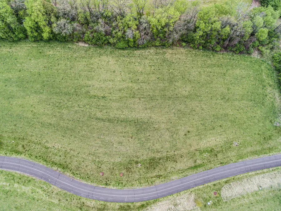 4800 Nantucket Dr. #Unit 17, Jackson, MI 49201 - Image #3