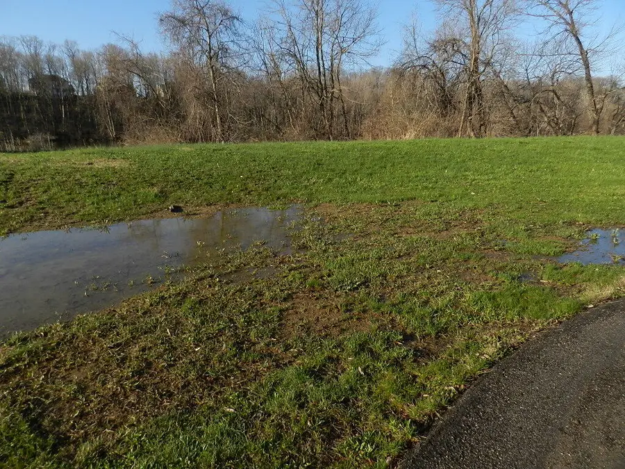 520 Swan River Drive, Benton Harbor, MI 49022 - Image #3