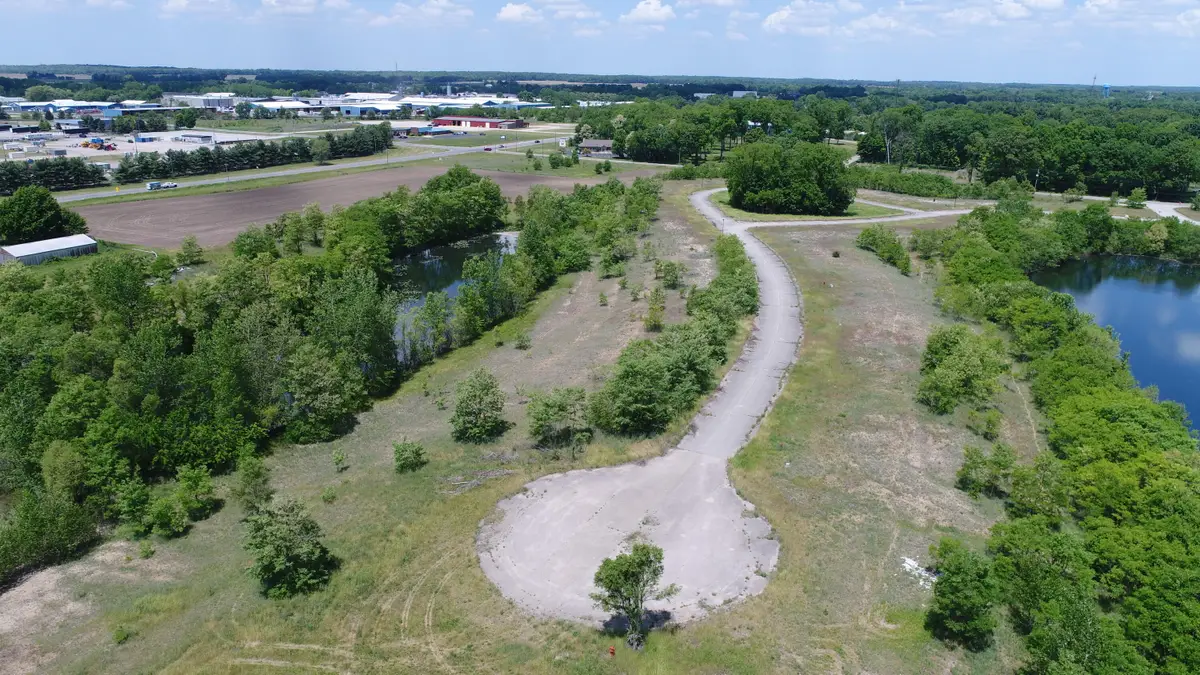 15 Ashley Road, Edwardsburg, MI 49112 - Image #1