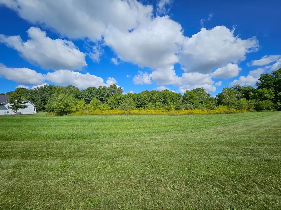 106 Stonegate Drive, Battle Creek, MI 49015 - Image #2