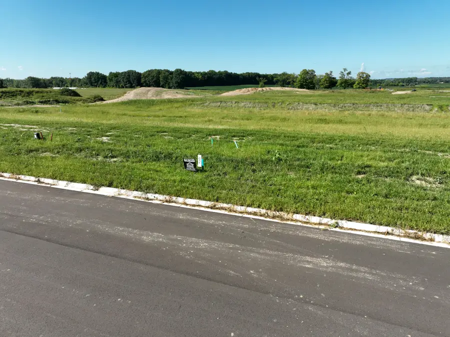 1767 Blaketon Drive Nw, Walker, MI 49534 - Image #3