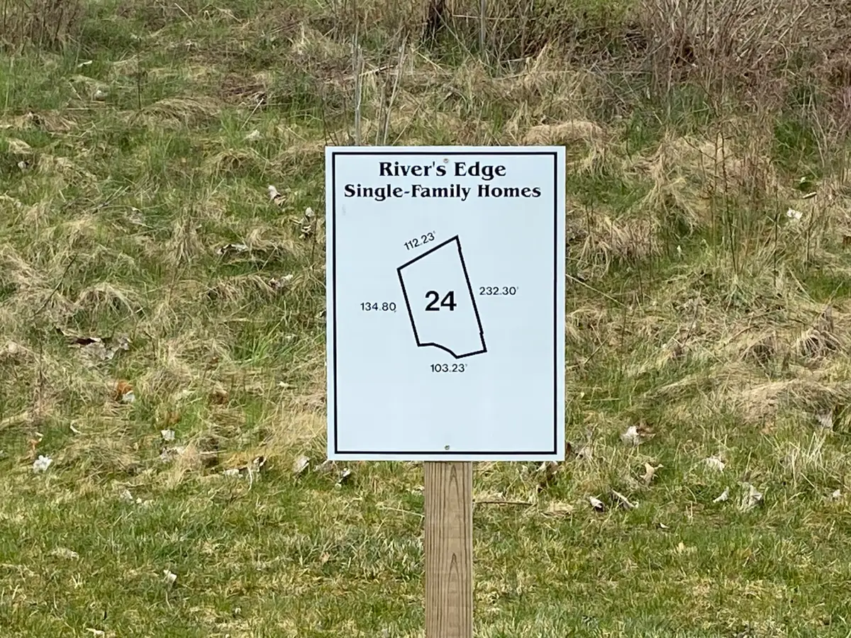 3376 Rivers Edge Drive, Saint Joseph, MI 49085 - Image #1