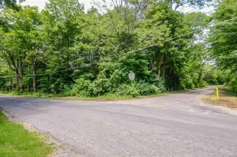 991 Maple Lane, Benton Harbor, MI 49022 - Image #3