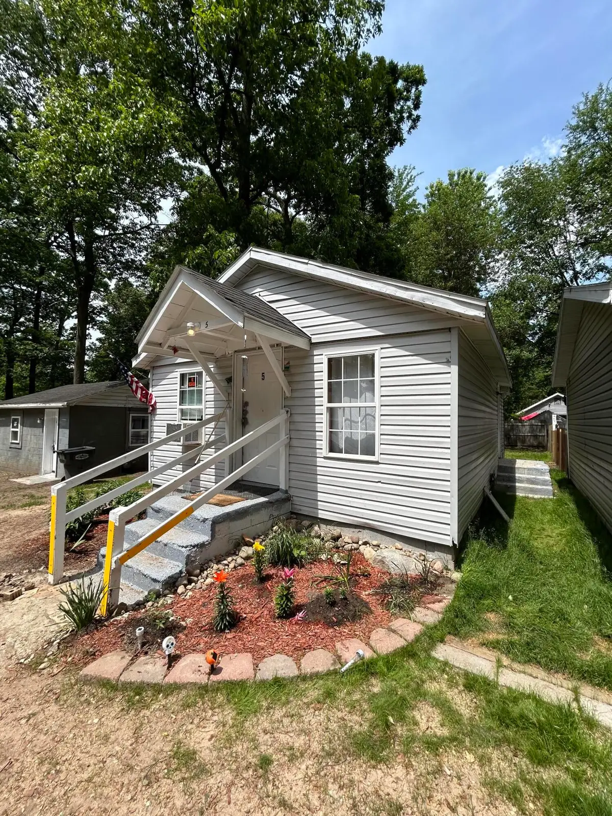 66476 Oak Street, Dowagiac, MI 49047 - Image #1